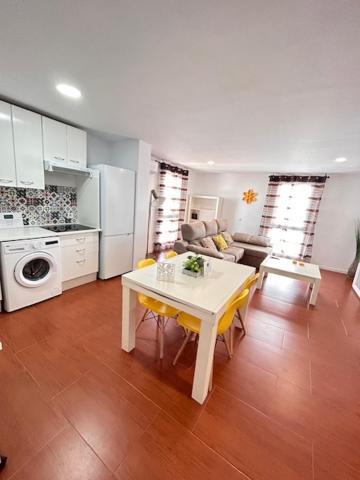 Apartamentos Empul " Tunidos House " 巴尔巴特 外观 照片